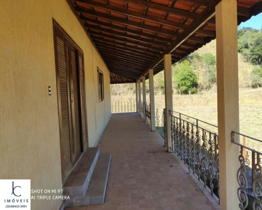 Imagem Imóvel com 4 Quartos à Venda, 3 m² em Furnas - Pouso Alto