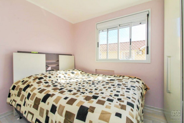 Imagem Imóvel com 2 Quartos à Venda, 48 m² em Hípica - Porto Alegre Imagem Imóvel com 2 Quartos à Venda, 48 m² em Hípica - Porto Alegre