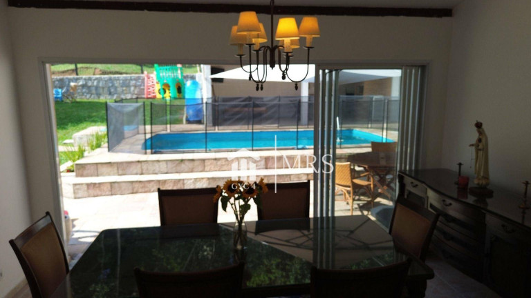 Imagem Imóvel com 3 Quartos à Venda, 190 m² em Alpes Da Cantareira - Mairiporã