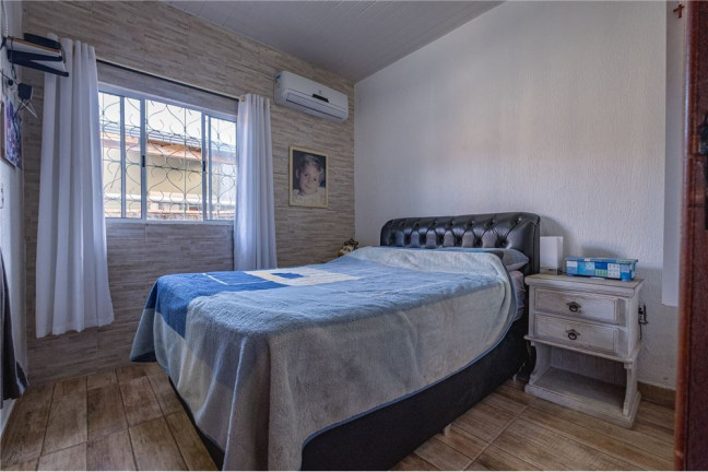Imagem Casa com 4 Quartos à Venda,  em Monte Verde - Florianópolis