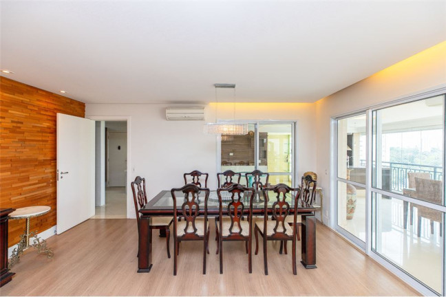 Imagem Apartamento com 4 Quartos à Venda, 276 m² em Aclimação - São Paulo