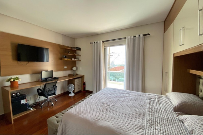 Imagem Casa com 3 Quartos à Venda, 220 m² em Vila Bertioga - São Paulo Imagem Casa com 3 Quartos à Venda, 220 m² em Vila Bertioga - São Paulo