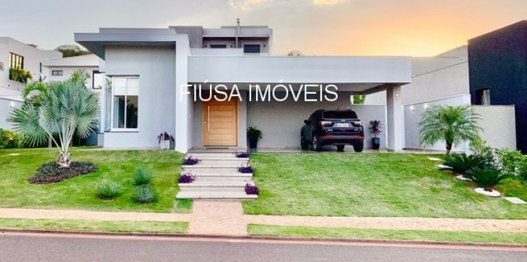 Imagem Casa com 3 Quartos à Venda, 557 m² em Alphavile - Ribeirão Preto Imagem Casa com 3 Quartos à Venda, 557 m² em Alphavile - Ribeirão Preto