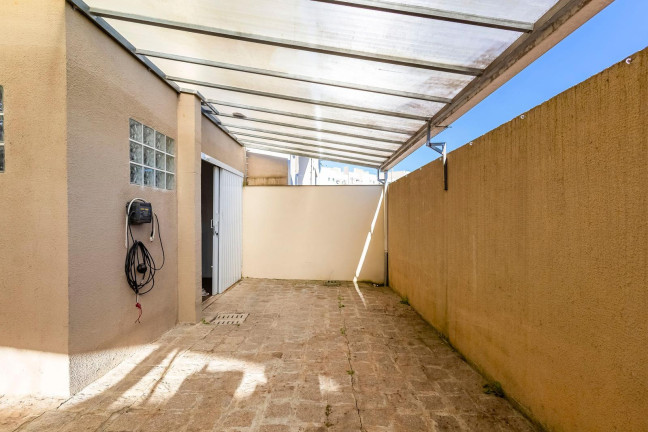 Imagem Sobrado com 3 Quartos à Venda, 192 m² em Pilarzinho - Curitiba