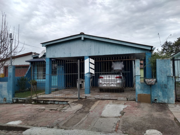 Casa com 3 Quartos à Venda,  em Camobi - Santa Maria