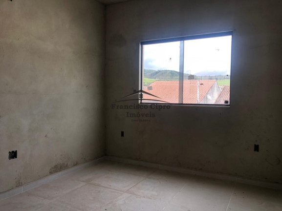Imagem Imóvel com 8 Quartos à Venda, 65 m² em Itaguaçu - Aparecida Imagem Imóvel com 8 Quartos à Venda, 65 m² em Itaguaçu - Aparecida