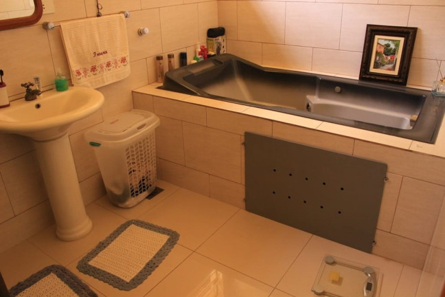 Imagem Casa com 6 Quartos à Venda, 400 m² em Santana - Pindamonhangaba