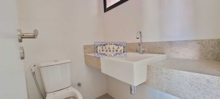 Imagem Cobertura com 4 Quartos à Venda, 201 m² em Laranjeiras - Rio De Janeiro Imagem Cobertura com 4 Quartos à Venda, 201 m² em Laranjeiras - Rio De Janeiro