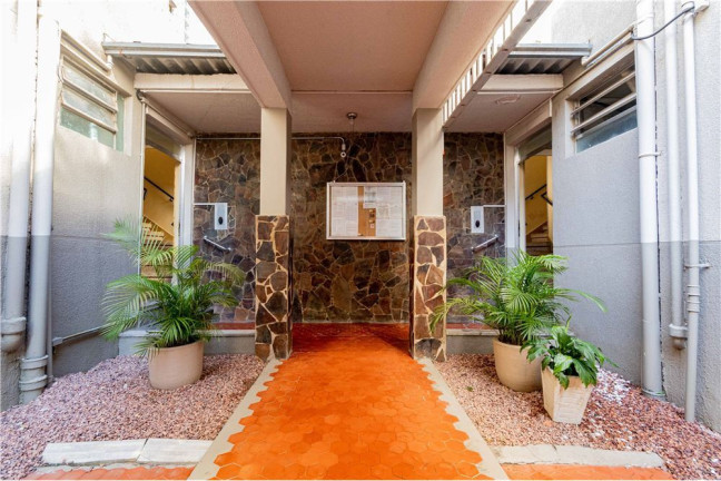 Imagem Apartamento com 1 Quarto à Venda, 49 m² em Azenha - Porto Alegre Imagem Apartamento com 1 Quarto à Venda, 49 m² em Azenha - Porto Alegre