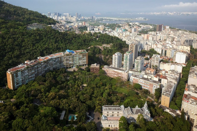 Imagem Cobertura com 4 Quartos à Venda, 204 m² em Laranjeiras - Rio De Janeiro