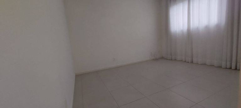 Imagem Apartamento com 2 Quartos à Venda, 71 m² em Centro - Florianópolis