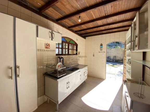 Imagem Casa com 4 Quartos à Venda, 200 m² em Iucas - Teresópolis