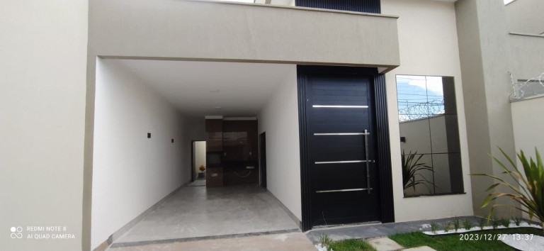 Casa com 3 Quartos à Venda, 131 m² em água Branca - Goiânia