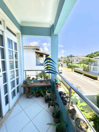 Imagem Casa com 6 Quartos à Venda, 321 m² em Portão - Lauro De Freitas Imagem Casa com 6 Quartos à Venda, 321 m² em Portão - Lauro De Freitas