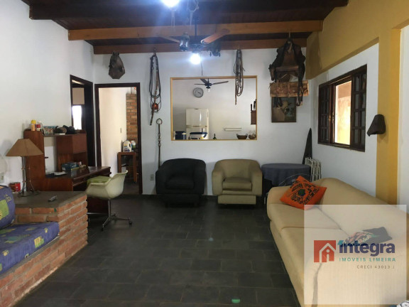 Imagem Chácara com 2 Quartos à Venda, 250 m² em Bairro Dos Pires - Limeira Imagem Chácara com 2 Quartos à Venda, 250 m² em Bairro Dos Pires - Limeira