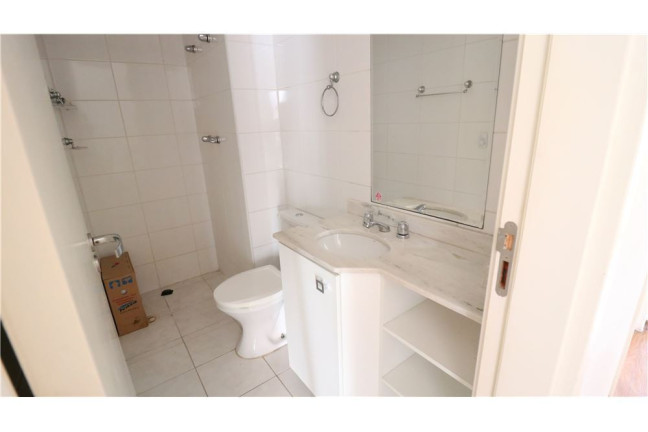 Imagem Imóvel com 3 Quartos à Venda, em Parada Inglesa - São Paulo Imagem Imóvel com 3 Quartos à Venda, em Parada Inglesa - São Paulo
