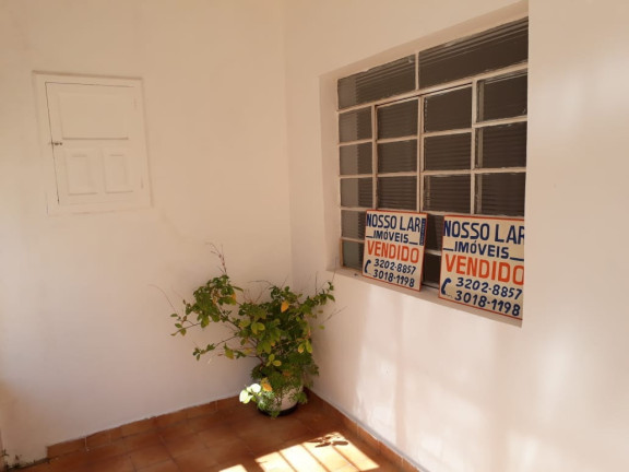 Imagem Casa com 2 Quartos à Venda, 200 m² em Vila Fiori - Sorocaba Imagem Casa com 2 Quartos à Venda, 200 m² em Vila Fiori - Sorocaba