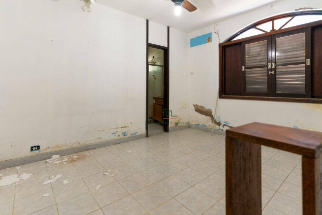 Imagem Casa com 3 Quartos à Venda, 270 m² em Badu - Niterói