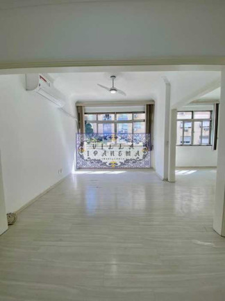 Imagem Apartamento com 3 Quartos à Venda, 200 m² em Copacabana - Rio De Janeiro Imagem Apartamento com 3 Quartos à Venda, 200 m² em Copacabana - Rio De Janeiro