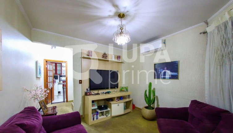 Imagem Casa com 3 Quartos à Venda, 239 m² em Tucuruvi - São Paulo