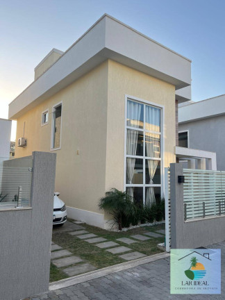 Casa com 3 Quartos à Venda,  em Extensão Do Bosque - Rio Das Ostras