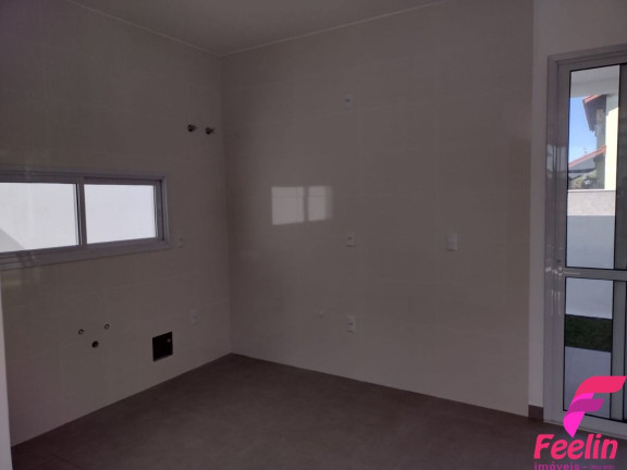 Imagem Casa com 3 Quartos à Venda, 112 m² em Pântano Do Sul - Florianópolis Imagem Casa com 3 Quartos à Venda, 112 m² em Pântano Do Sul - Florianópolis