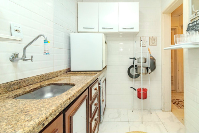 Imagem Apartamento com 2 Quartos à Venda, 66 m² em Petrópolis - Porto Alegre