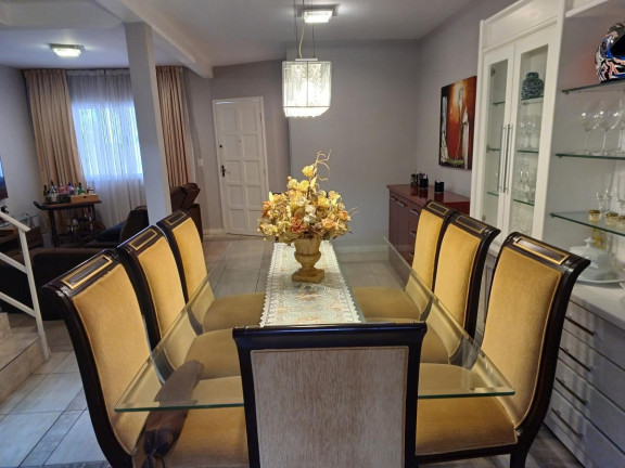 Imagem Casa com 3 Quartos à Venda, 150 m² em Guabirotuba - Curitiba Imagem Casa com 3 Quartos à Venda, 150 m² em Guabirotuba - Curitiba