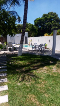 Imagem Casa com 4 Quartos à Venda, 320 m² em Arembepe - Camaçari Imagem Casa com 4 Quartos à Venda, 320 m² em Arembepe - Camaçari