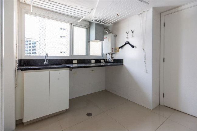 Imagem Apartamento com 3 Quartos à Venda, 158 m² em Moema - São Paulo Imagem Apartamento com 3 Quartos à Venda, 158 m² em Moema - São Paulo