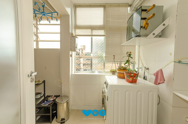 Imagem Imóvel com 3 Quartos à Venda, 117 m² em Petrópolis - Porto Alegre Imagem Imóvel com 3 Quartos à Venda, 117 m² em Petrópolis - Porto Alegre