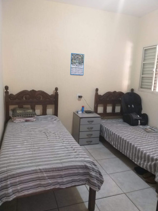 Imagem Casa com 4 Quartos à Venda, 339 m² em Jardim Santa Teresa - Mogi Das Cruzes Imagem Casa com 4 Quartos à Venda, 339 m² em Jardim Santa Teresa - Mogi Das Cruzes