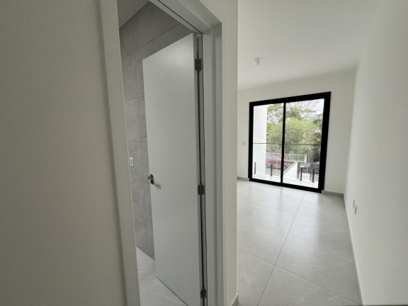 Imagem Casa com 2 Quartos à Venda, 91 m² em Cachoeira Do Bom Jesus - Florianópolis Imagem Casa com 2 Quartos à Venda, 91 m² em Cachoeira Do Bom Jesus - Florianópolis