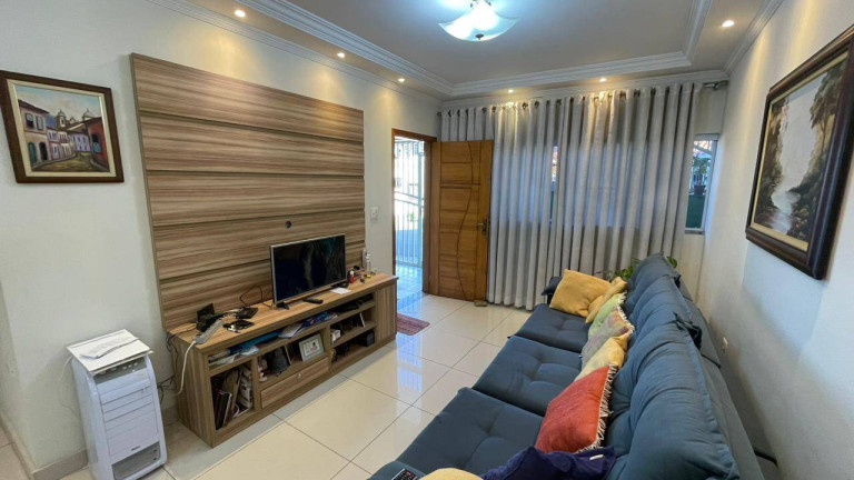 Imagem Casa com 3 Quartos à Venda, 180 m² em Jardim Recreio - Bragança Paulista Imagem Casa com 3 Quartos à Venda, 180 m² em Jardim Recreio - Bragança Paulista