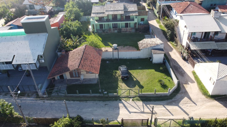 Imagem Casa com 2 Quartos à Venda, 54 m² em Praia Do Rosa - Imbituba