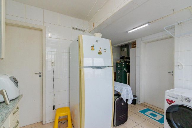 Imagem Apartamento com 3 Quartos à Venda, 114 m² em Centro Cívico - Curitiba