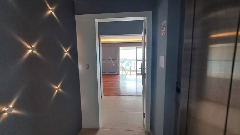 Imagem Apartamento com 4 Quartos à Venda, 204 m² em Embaré - Santos