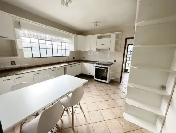 Imagem Casa com 4 Quartos à Venda, 480 m² em Jardim Botânico - Curitiba Imagem Casa com 4 Quartos à Venda, 480 m² em Jardim Botânico - Curitiba