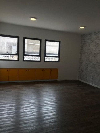 Imóvel com 2 Quartos para Alugar, 70 m² em Vila Mascote - São Paulo