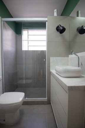Imagem Imóvel com 2 Quartos à Venda, em Cidade Baixa - Porto Alegre Imagem Imóvel com 2 Quartos à Venda, em Cidade Baixa - Porto Alegre