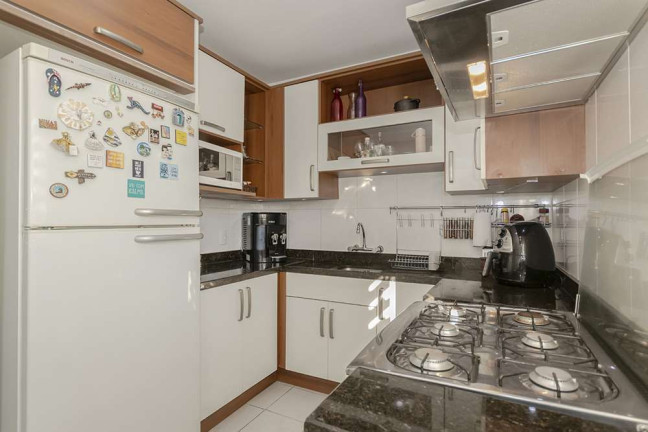 Imagem Imóvel com 2 Quartos à Venda, em Auxiliadora - Porto Alegre Imagem Imóvel com 2 Quartos à Venda, em Auxiliadora - Porto Alegre