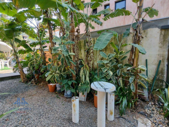 Imagem Casa com 3 Quartos à Venda, 182 m² em Lagoa Da Conceição - Florianópolis Imagem Casa com 3 Quartos à Venda, 182 m² em Lagoa Da Conceição - Florianópolis