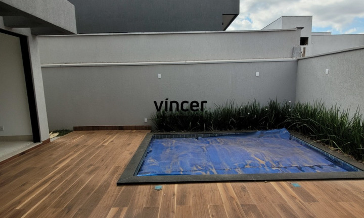 Imagem Casa com 4 Quartos à Venda, 235 m² em Jardins Bolonha - Senador Canedo