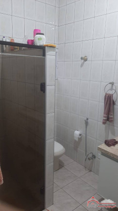 Imagem Casa com 2 Quartos para Alugar, 367 m² em Centro - Jacareí