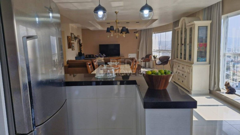 Imagem Apartamento com 4 Quartos à Venda, 213 m² em Centro - Balneário Camboriú Imagem Apartamento com 4 Quartos à Venda, 213 m² em Centro - Balneário Camboriú