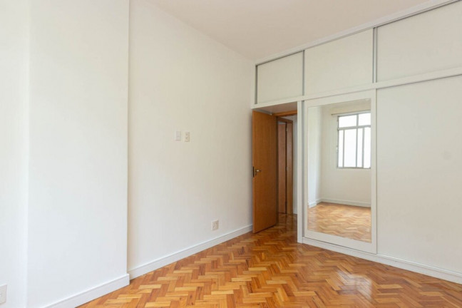 Imagem Imóvel com 2 Quartos à Venda, 75 m² em Botafogo - Rio De Janeiro Imagem Imóvel com 2 Quartos à Venda, 75 m² em Botafogo - Rio De Janeiro