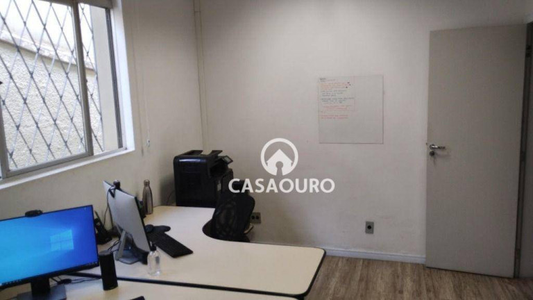Imagem Casa com 6 Quartos à Venda, 250 m² em São Lucas - Belo Horizonte Imagem Casa com 6 Quartos à Venda, 250 m² em São Lucas - Belo Horizonte