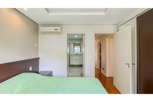 Imagem Cobertura com 3 Quartos à Venda, 171 m² em Petrópolis - Porto Alegre