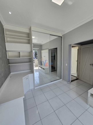 Imagem Casa com 4 Quartos à Venda, 239 m² em Tarumã - Manaus Imagem Casa com 4 Quartos à Venda, 239 m² em Tarumã - Manaus