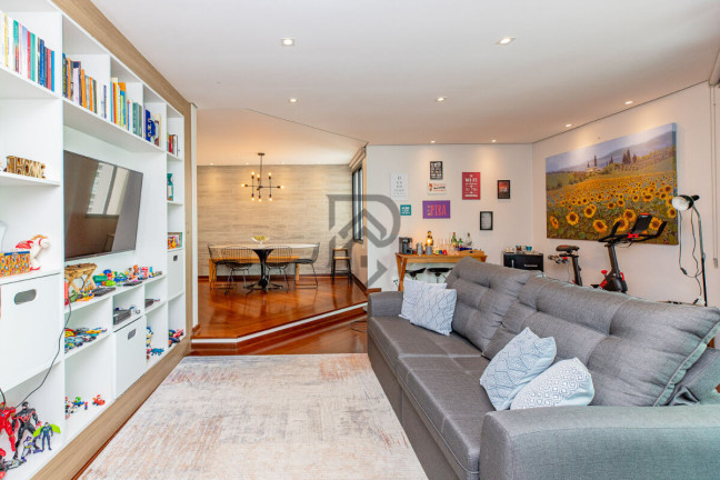 Imagem Apartamento com 4 Quartos à Venda, 172 m² em Moema - São Paulo